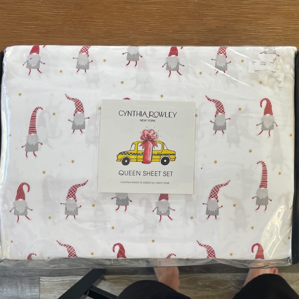 Cynthia Rowley Queen Sheet Set - Whimsical Red and Gray on White Holiday